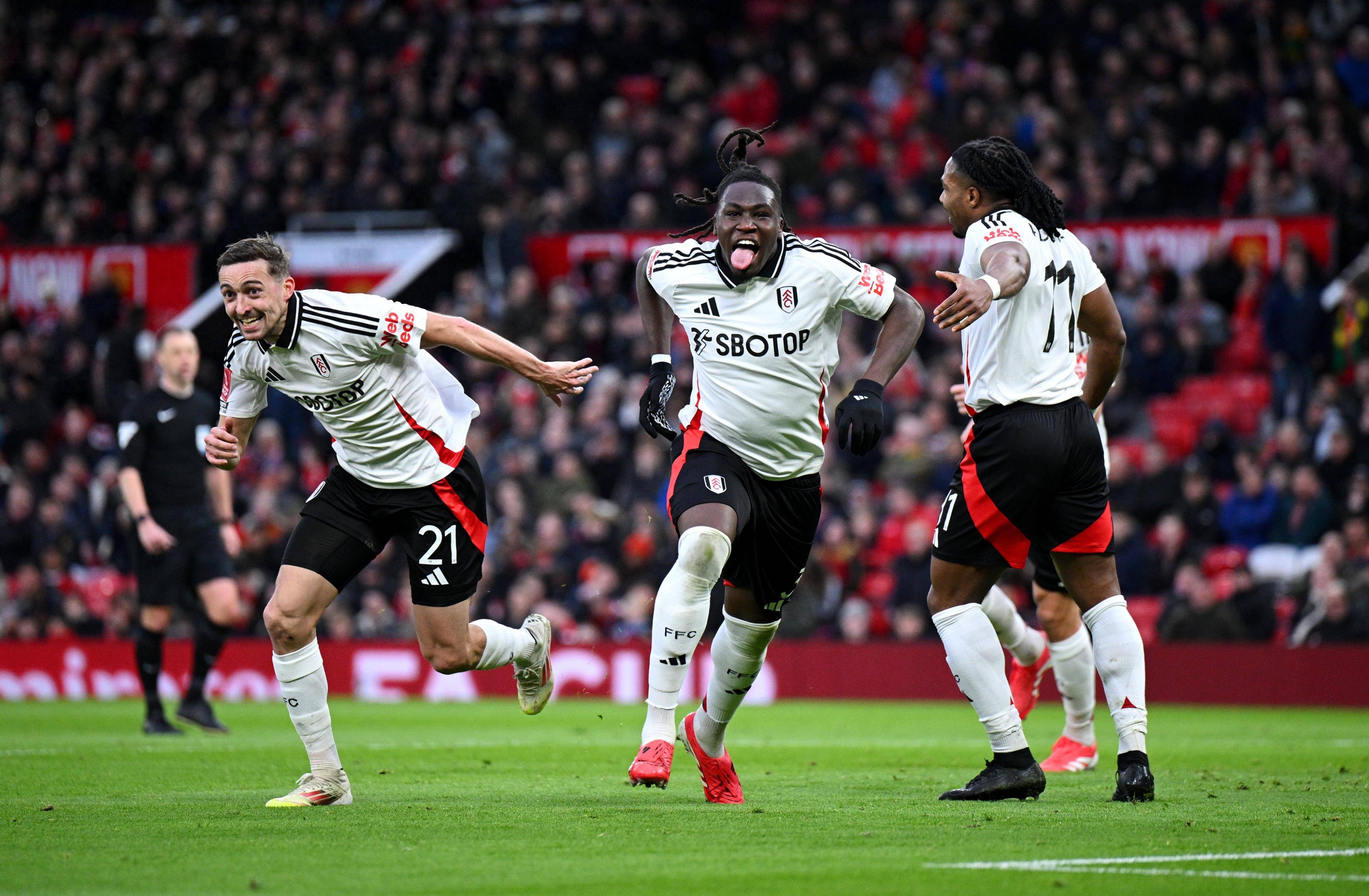 爱游戏-亚冠国际比赛日再迎强敌；费耶诺德绝杀压哨；主帅态度：震撼外界；团队化学反应显著(费耶诺德足球俱乐部)